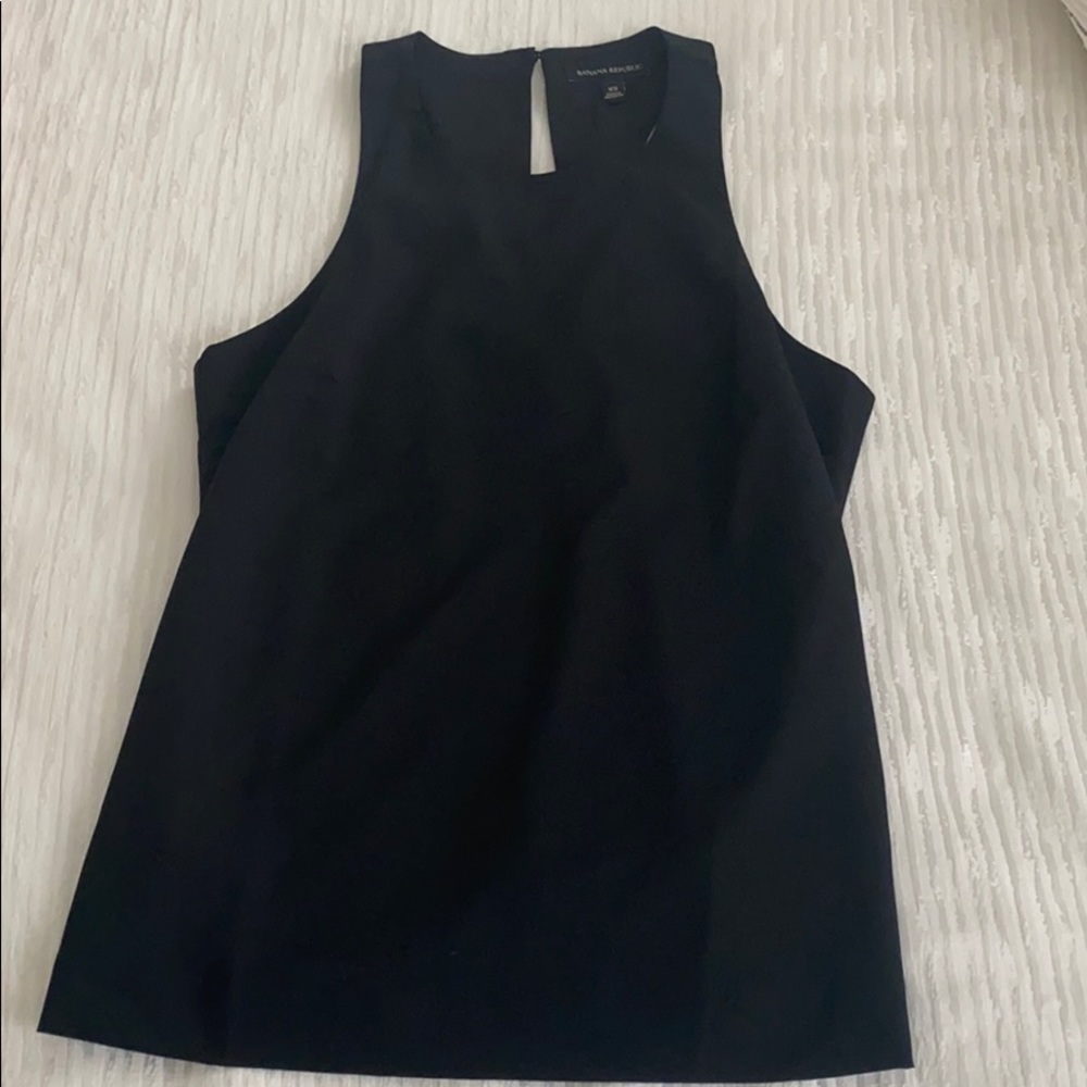 Banana Republic Black tank size XS